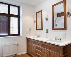 Best Western Plus Market Square Lviv