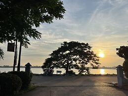 Mekong Hotel