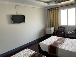 Mekong Hotel