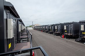 HOTEL R9 The Yard Uki