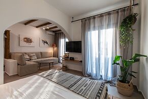 Artemis Hotel