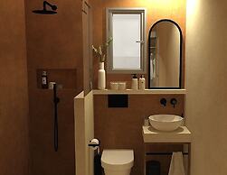 Artemis Hotel