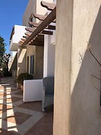Artemis Hotel