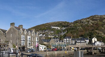 Harbour View - Flat 2 - Tudor House