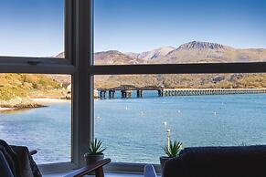 Harbour View - Flat 2 - Tudor House