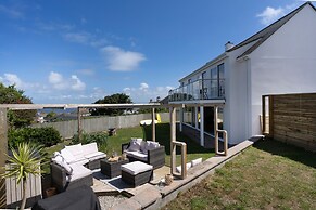Ayr Garden