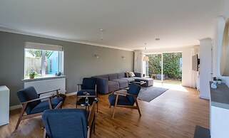 Ayr Garden