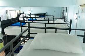Slumber Party Surf Khao Lak Hostel