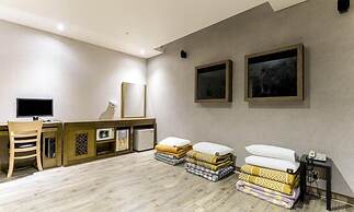 Bobos Hotel
