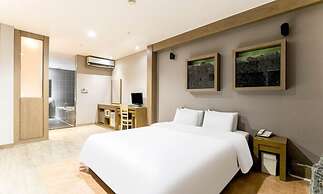 Bobos Hotel