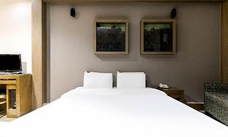 Bobos Hotel