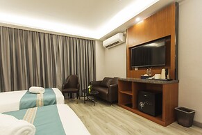 Thapae Twins Hotel