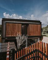 RED SUNSET VILLA CANGGU 5 MIN WALK BEACH