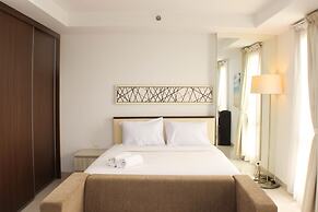 Cozy Studio At Azalea Suites Apartment