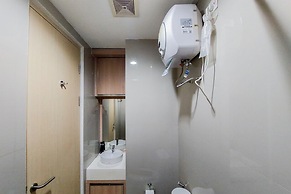 Nice And Elegant Studio At Tree Park City Bsd Apartment