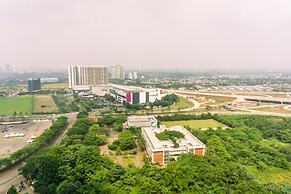 Strategic Studio Apartment At B Residence Near Campus