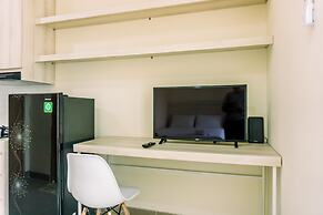 Strategic Studio Apartment At B Residence Near Campus