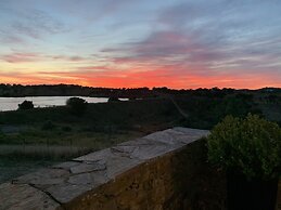 Monte Clérigo Casa de Campo