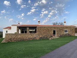 Monte Clérigo Casa de Campo