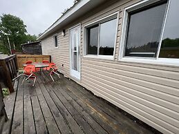 Lake Onaping Lodge