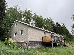 Lake Onaping Lodge