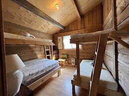 Lake Onaping Lodge