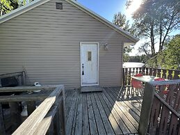 Lake Onaping Lodge
