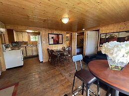 Lake Onaping Lodge