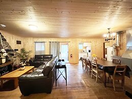 Lake Onaping Lodge