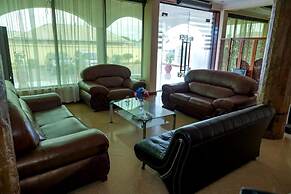 Denfrance Hotel