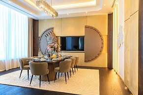 Seven Visions Resort and Places, the Dvin