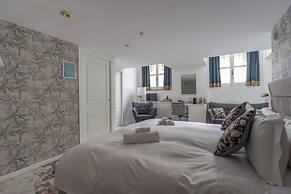 Duomo Smart Suites