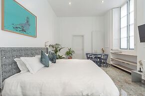 Duomo Smart Suites