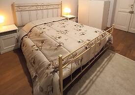 Paradise Rooms