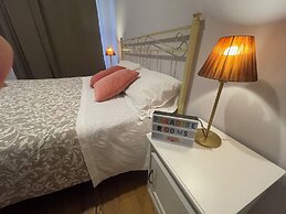 Paradise Rooms