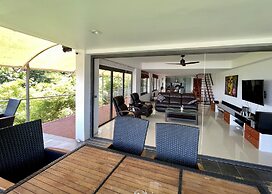 Andaman Hills by Lofty