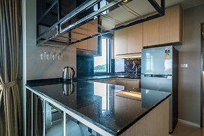 Mida Grande apartment by Lofty