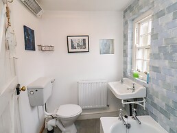Storm Cottage