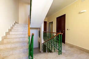 2419 Appartamento Kalepolis