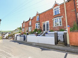 Crew House