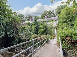 26 Llawr Pentre
