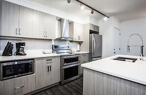 Novlan Suite by Revelstoke Vacations