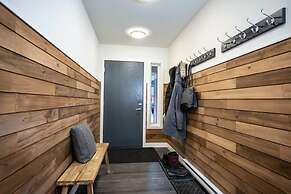 Alpine Escape by Revelstoke Vacations
