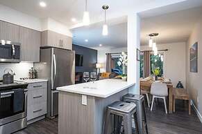 Alpine Escape by Revelstoke Vacations