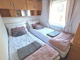 Lakes and Woodlands Overstone Holiday Park