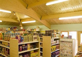Lakes and Woodlands Overstone Holiday Park