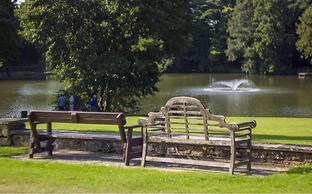 Lakes and Woodlands Overstone Holiday Park