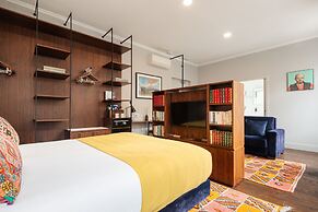 Utopian - Design Suites Porto