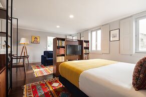 Utopian - Design Suites Porto