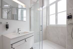 Utopian - Design Suites Porto